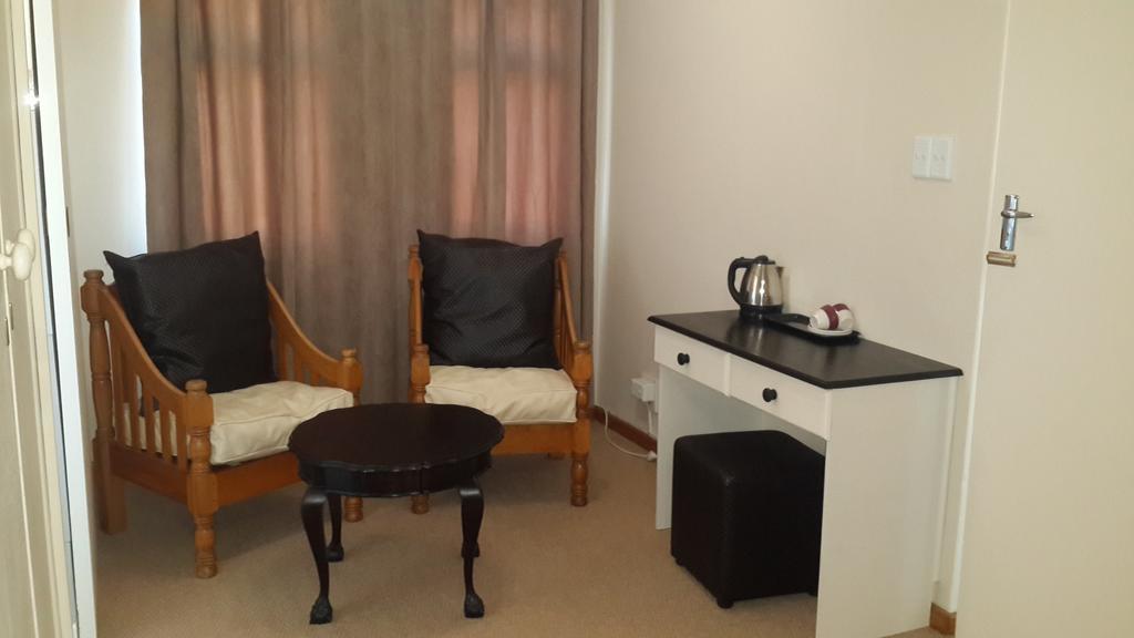Victoria Hotel Bredasdorp Cameră foto