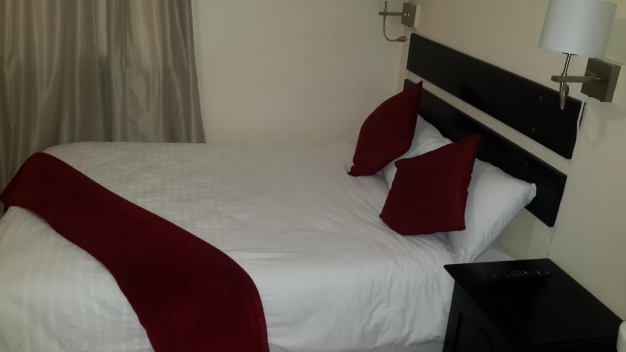 Victoria Hotel Bredasdorp Cameră foto